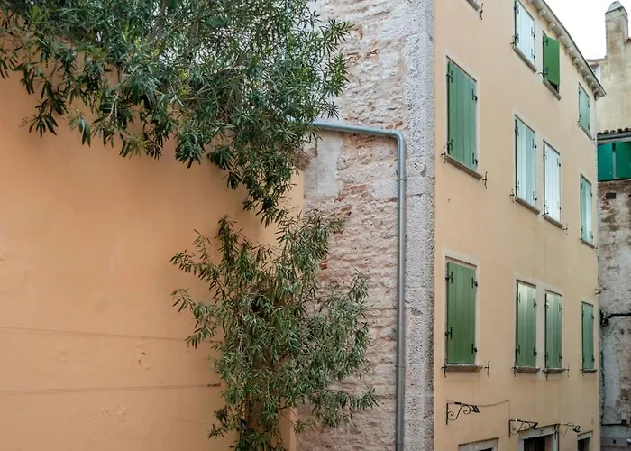 Διαμέρισμα Dei Fiori Ρόβινι