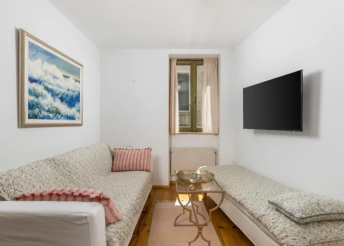 Dei Fiori Διαμέρισμα Ρόβινι